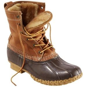 Women’s shearling lined bean boots